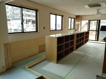 学童クラブ　家具工事